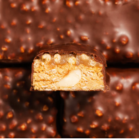Низькокалорійні батончики CRISPY HAZELNUT BOX FIZI 12 шт 